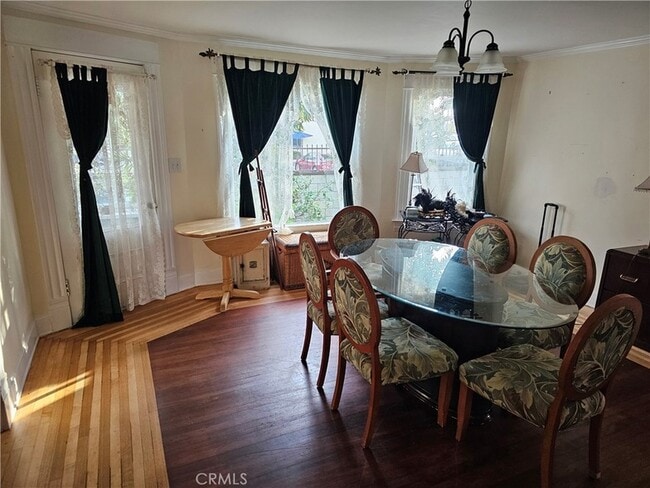 Building Photo - 1820 N Bush St