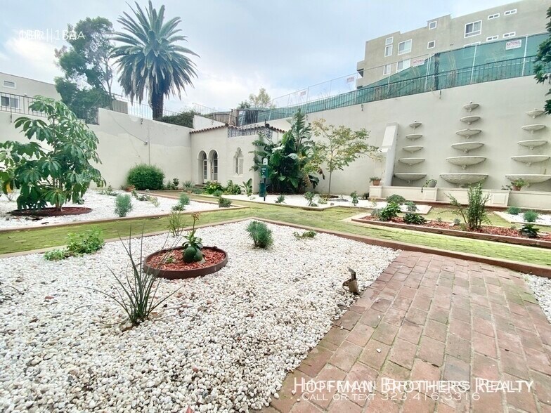 Building Photo - 2505 W 6th St