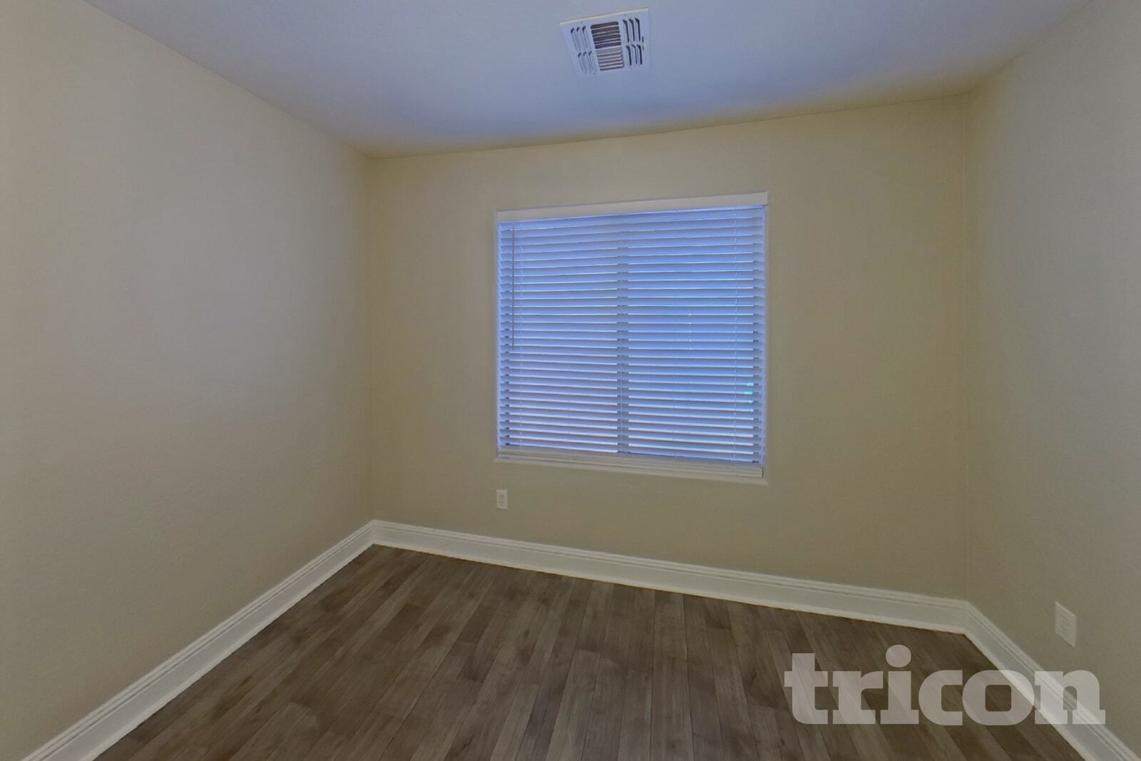 Building Photo - 20711 N Santa Cruz Dr