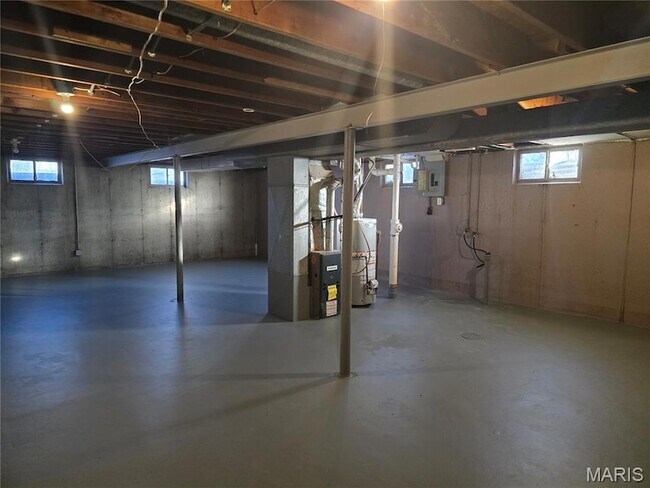 Building Photo - 1200 Rhea Ave