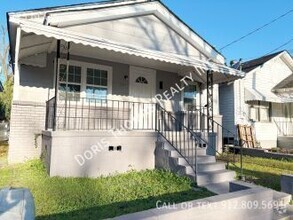 Building Photo - Nice 3 BR Home Close to Ports and Downtown