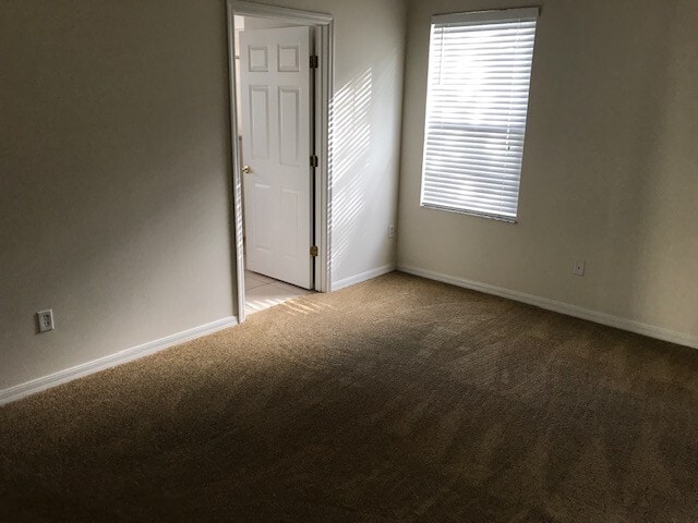 Building Photo - 4/2/2 In Sterling Hills