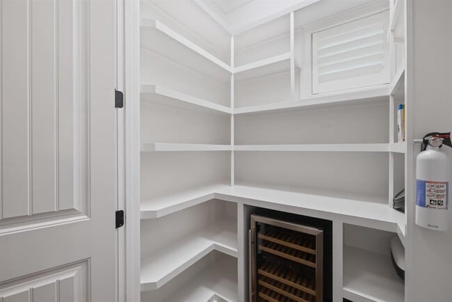 Building Photo - 1020 Bridle Bit Ln