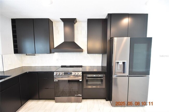 Building Photo - 1019 Spindle Palm Way
