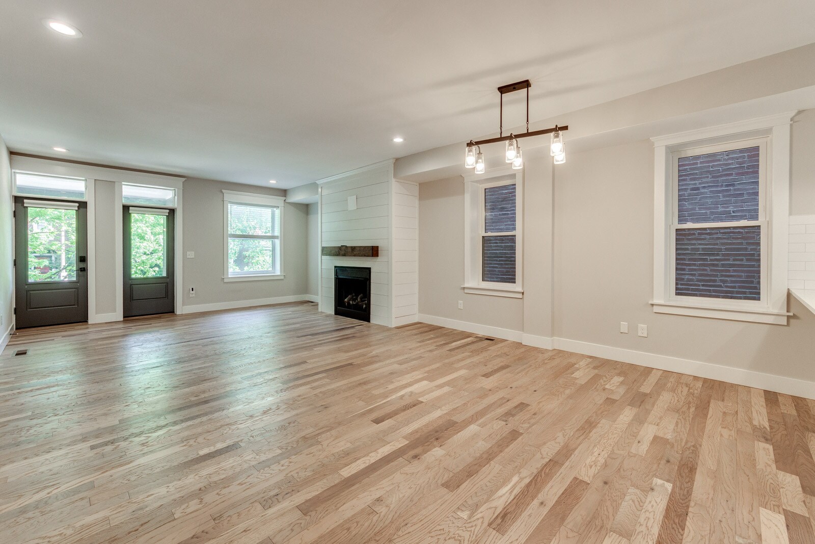 Building Photo - 4116 Flad Ave