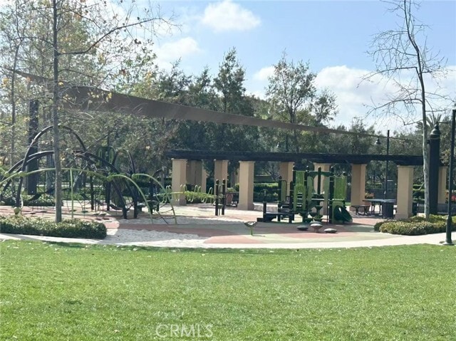 Building Photo - 102 Working Ranch