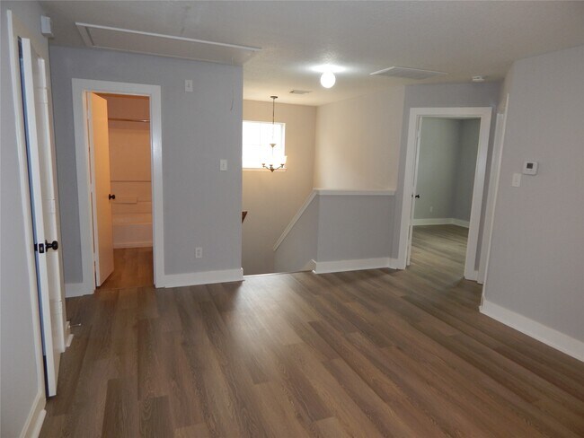 Building Photo - 6330 Torrance Elms Ct