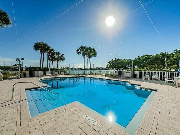 Building Photo - 7882 Sailboat Key Blvd S