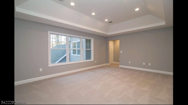 Building Photo - 227 E McClellan Ave