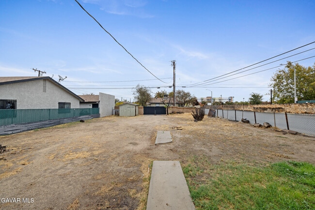 Building Photo - 45104 Date