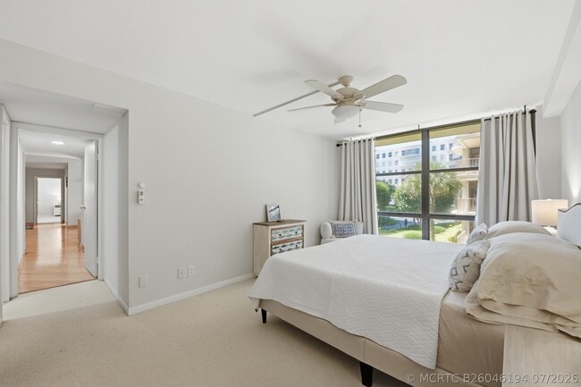 Building Photo - 3200 S Ocean Blvd