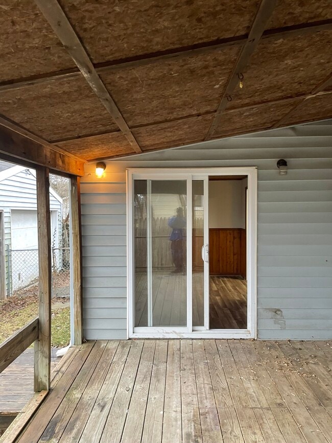Building Photo - 1506 E Buder Ave