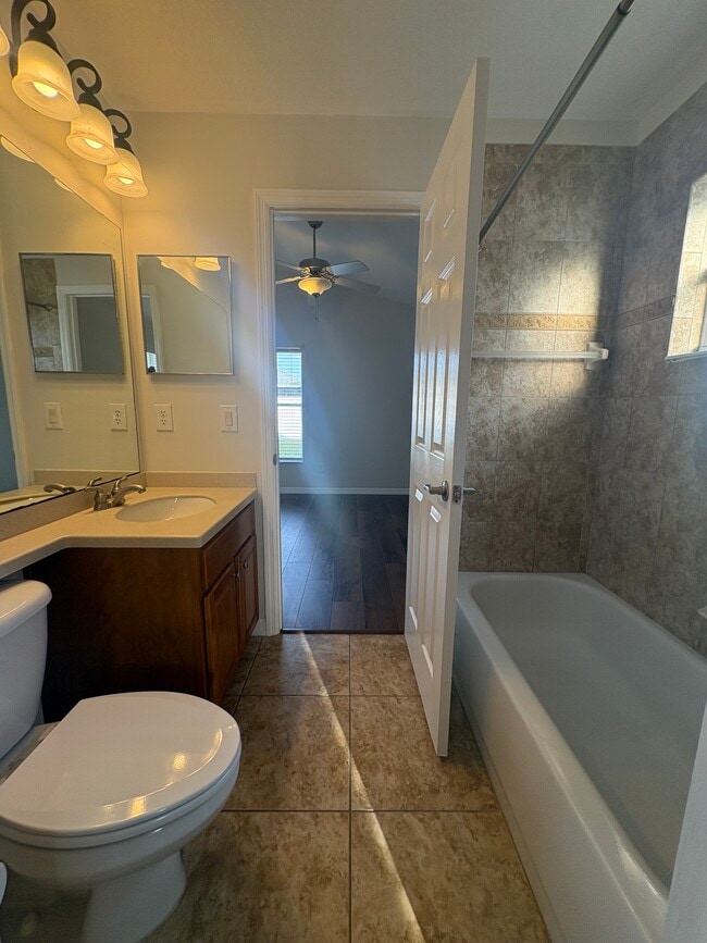 Building Photo - 14956 Braywood Trail