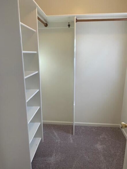 Building Photo - 4205 Williamsbrook Ln