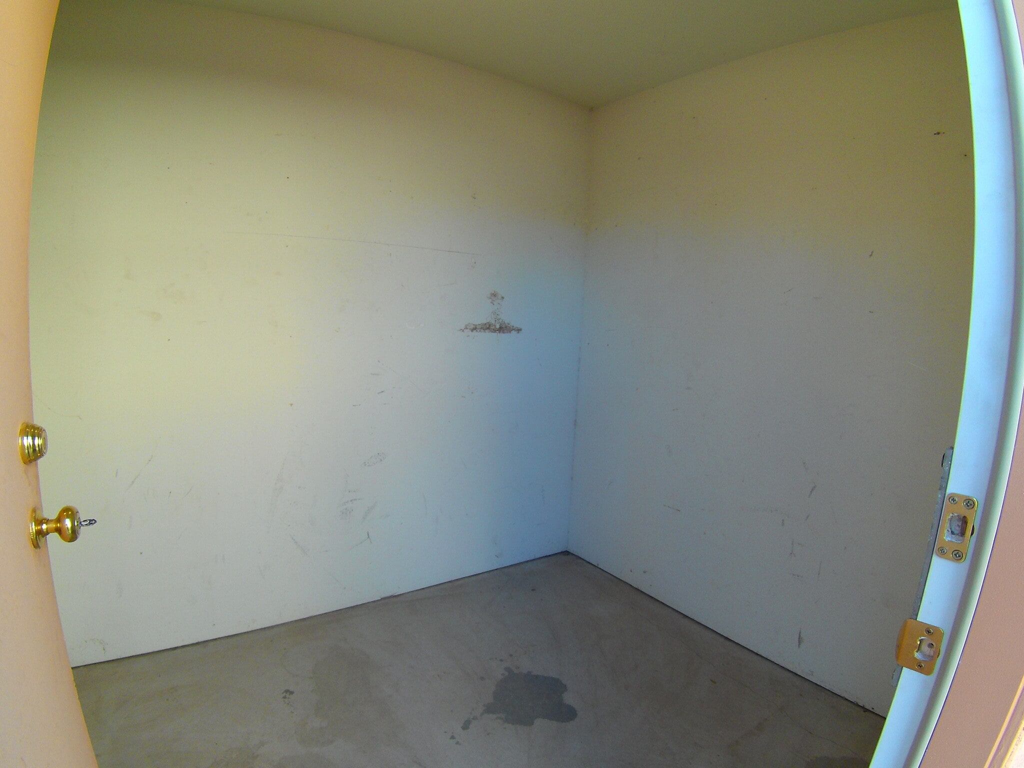 Storage room included - 1790 North Ave