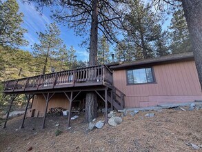 Building Photo - Nice 2 Bedroom / 2 Bathroom in Pine Mountain Club - Fully Furnished!