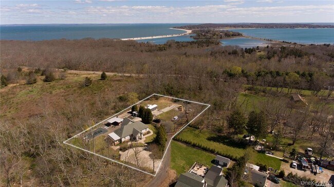 Building Photo - 11003 Main Rd