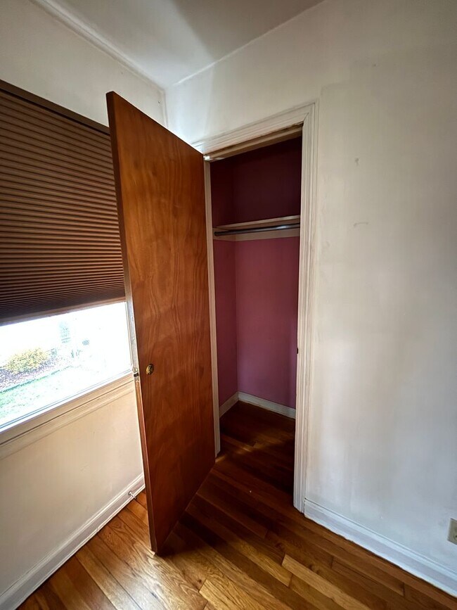 Building Photo - 4br Home for rent in Bethlehem PA