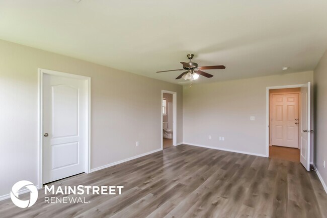 Building Photo - 4525 SE 78th St