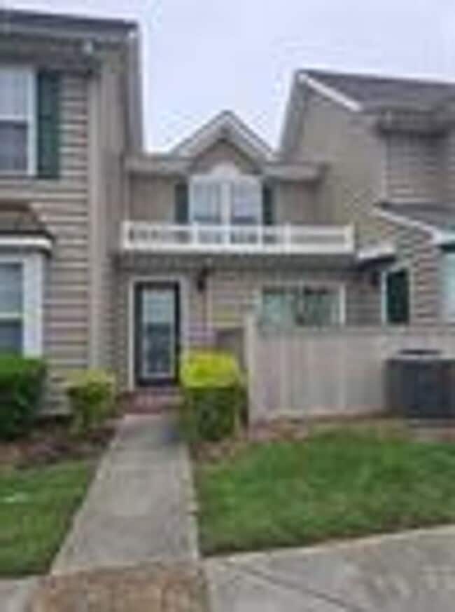 Building Photo - Providence Pointe