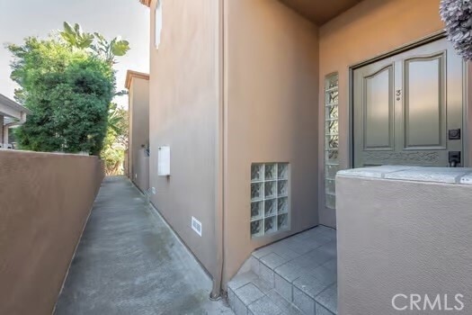 Building Photo - 703 Main St