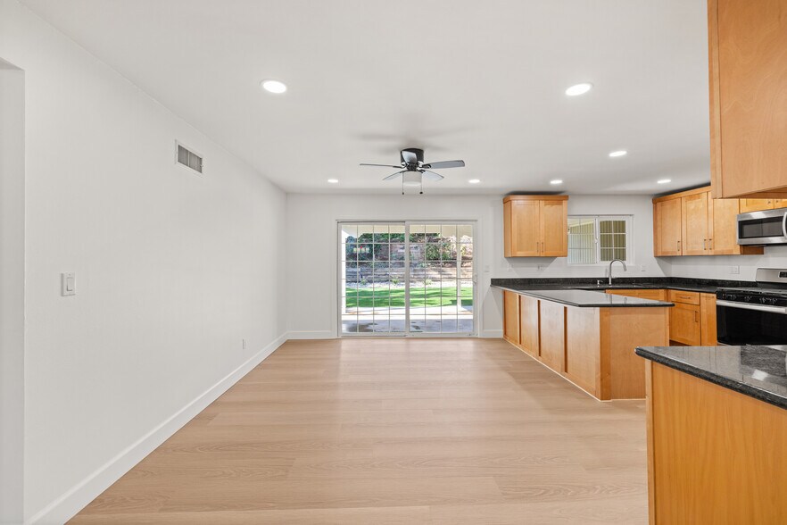 Building Photo - 3361 Wichita Falls Ave