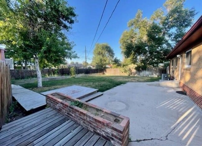 Building Photo - Long Realty & Property Management- 4 bedro...