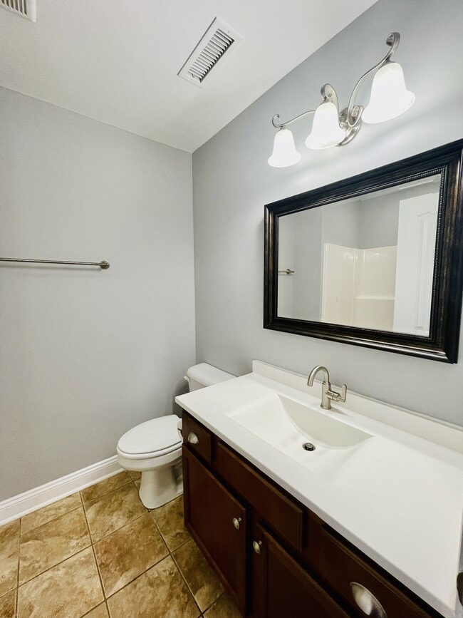 Building Photo - 518 Capstone Dr