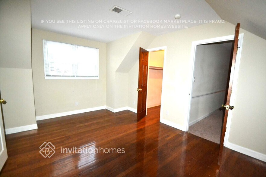 Building Photo - 7208 Applecross Ln