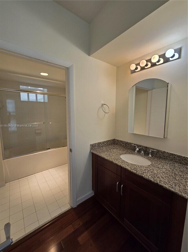 Building Photo - 7275 SW 89th St
