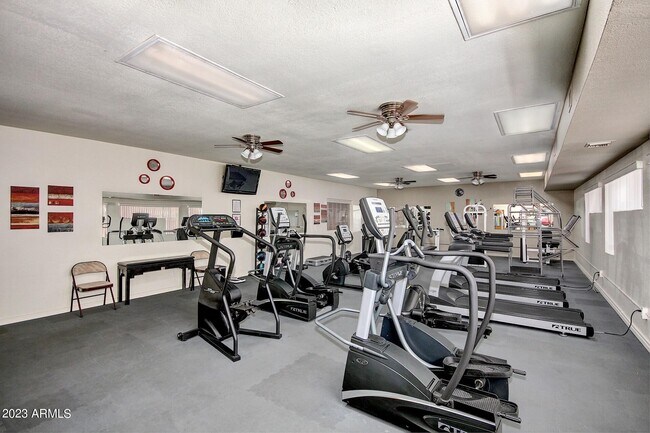 Building Photo - 12222 N Paradise Vlg Pkwy S