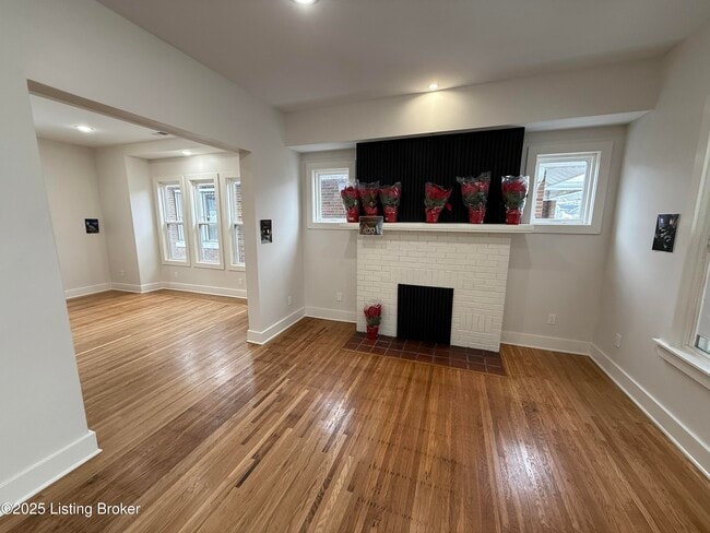 Building Photo - 730 Hazel St