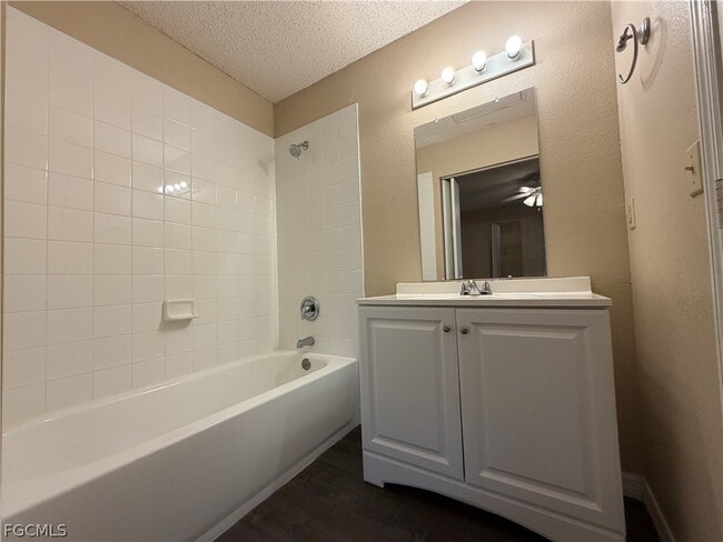 Building Photo - 12561 Equestrian Cir