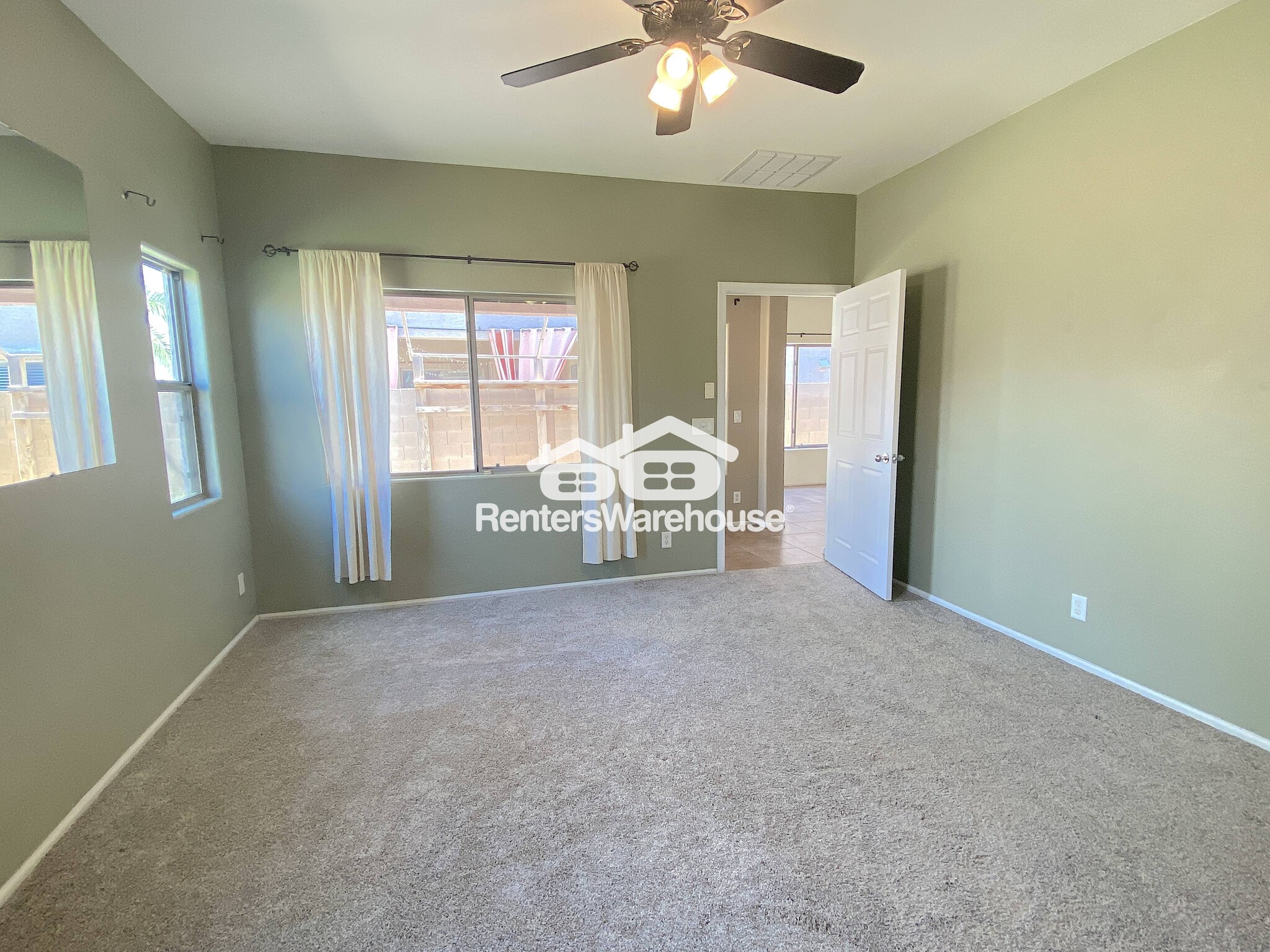 Building Photo - 44430 Caven Dr