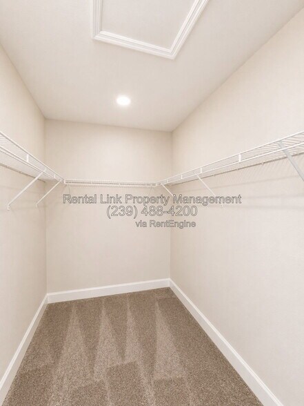 Building Photo - 4009 Crockers Lake Blvd