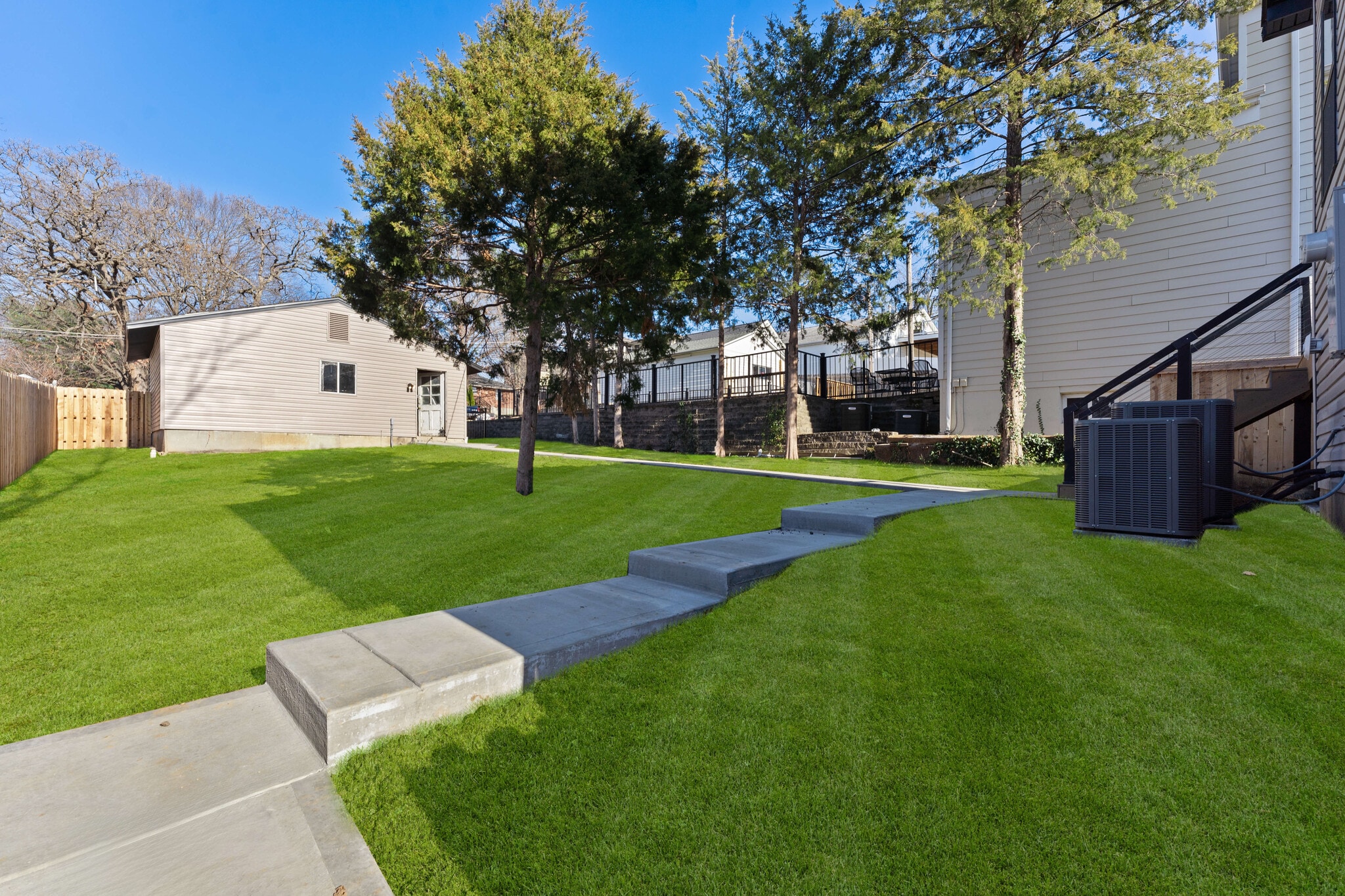 Building Photo - 6515 Nashville Ave