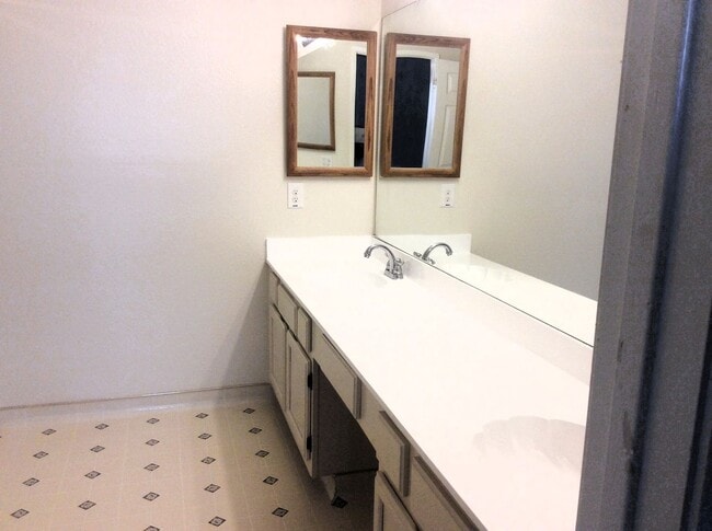 Building Photo - Lovely Single-Story Livermore Home Near Downtown | 3 Bed, 2 Bath