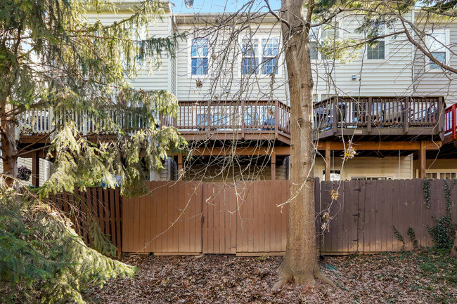 Building Photo - 4158 Timber Log Way