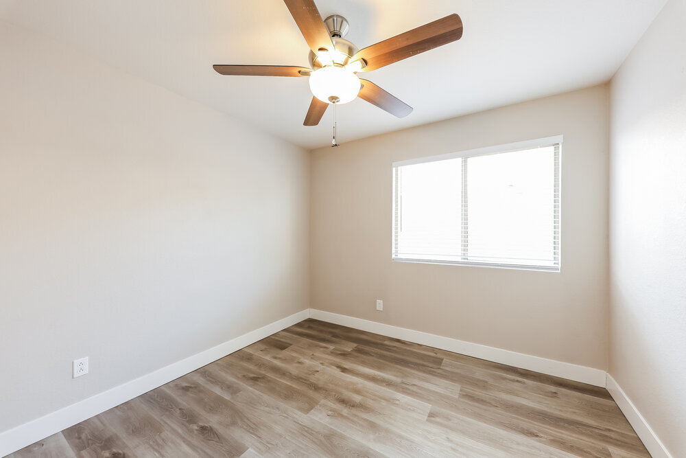 Building Photo - 8560 W Mission Ln