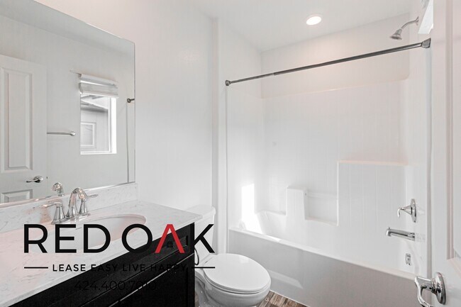 Building Photo - 14430 Strawberry Ln