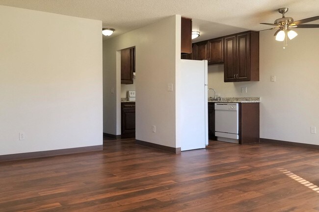 Floorplan - Sun Valley Gardens Apartments | Comfortable Living in El Cajon, CA