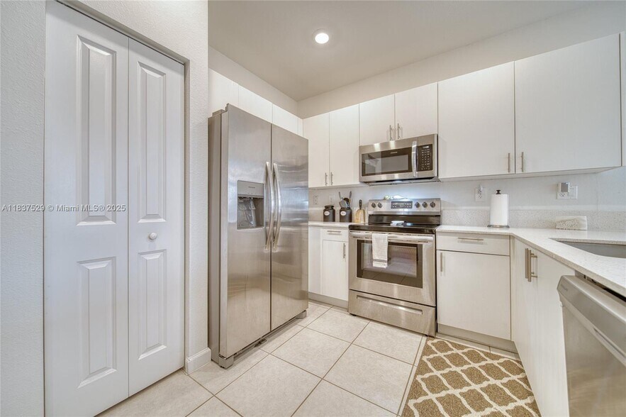 Building Photo - 24675 SW 119th Pl