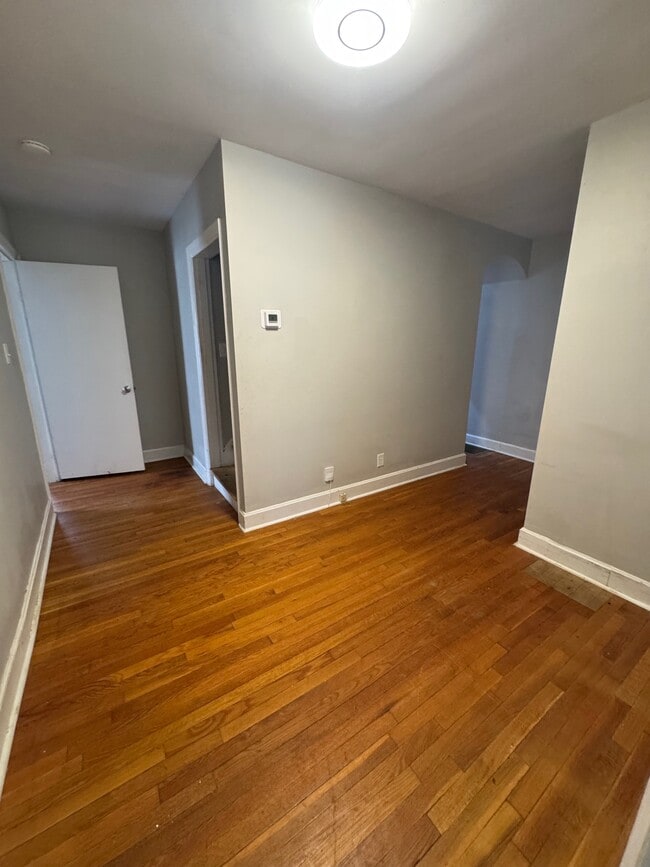 Building Photo - 231 S Highland St