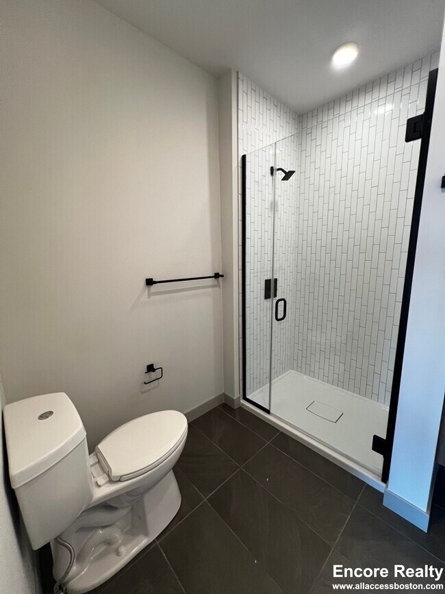 Building Photo - 80 Rugg Rd