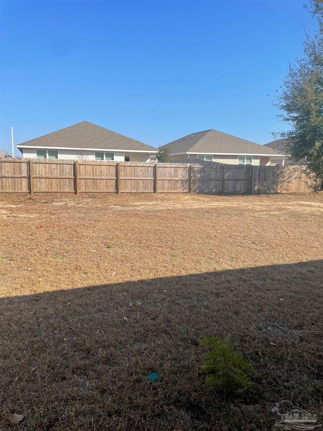 Building Photo - 5406 Peach Dr