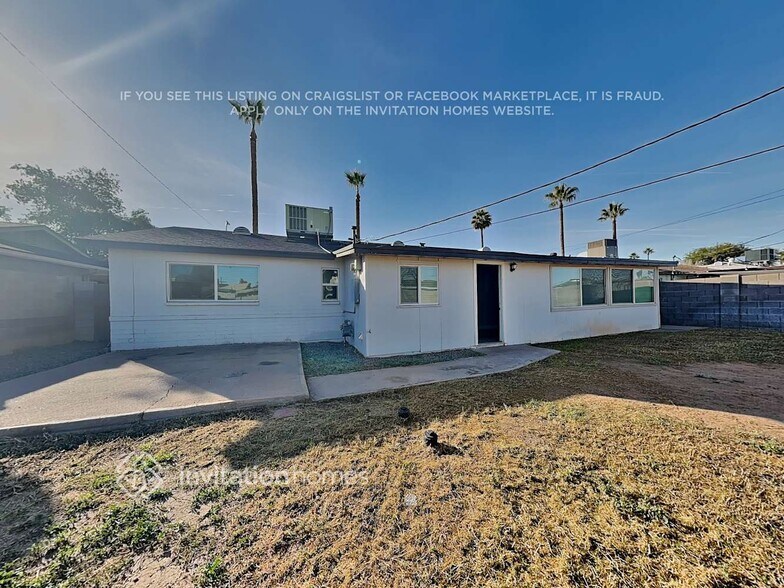 Building Photo - 7846 E Willetta St