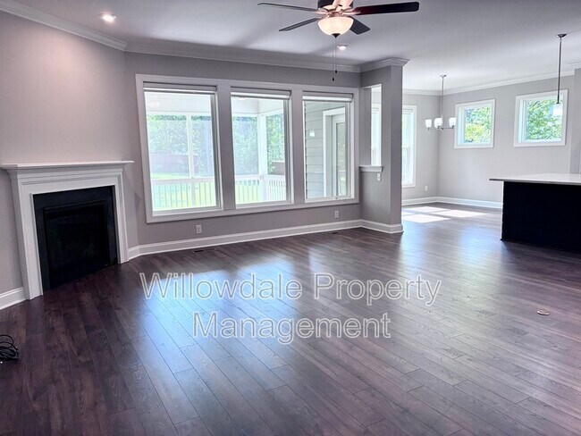 Building Photo - 4321 Mosaic Ct