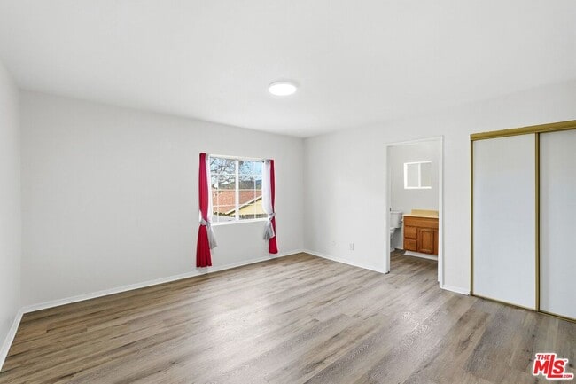 Building Photo - 11180 Tujunga Canyon Blvd