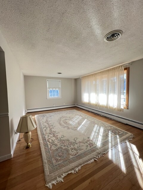 Building Photo - 54 Hilltop Rd