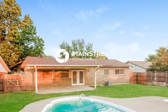 Building Photo - 3 Bedroom Pet-Friendly Home in MESQUITE, TX with Main Street Renewal